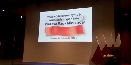 Powiększ grafikę: stypendium-prezesa-rady-ministrow-dla-julii-gardzielewskiej-20178.jpg